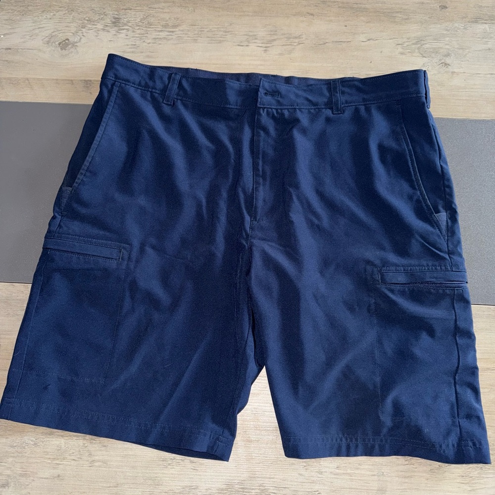 Men's Navy Blue Cargo Shorts